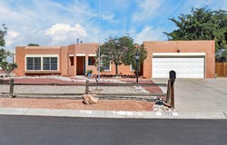 916 Player Loop SE, Rio Rancho, NM 87124