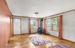 385 S Ely Highway, Ithaca, MI 48847