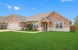 161 Plum Ridge, Lufkin, TX 75904