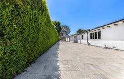 22920 Califa, Woodland Hills, CA 91367