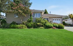 2891 Montgomery Street, Wantagh, NY 11793
