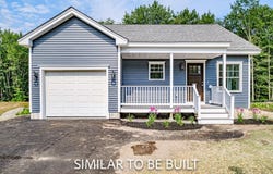 9 Heritage Way, Saco, ME 04072