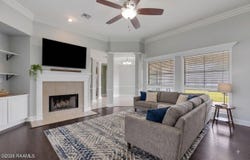 102 Doe Lane, Broussard, LA 70518