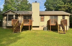 245 W Kelly Lake Road, Brooks, GA 30205