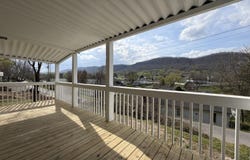 717 Cherry St, LaFollette, TN 37766