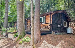 17 Middle Pines Road, Warren, VT 05674