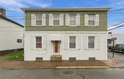 313 7th St, New Brighton, PA 15066