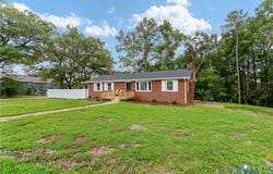 5221 Ecoff Avenue, Chester, VA 23831