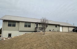 1245 M Avenue, Pender, NE 68047
