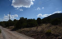 84 N Mountain Road, Edgewood, NM 87015