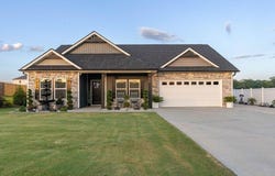 223 RC Thompson Road, Chesnee, SC 29323