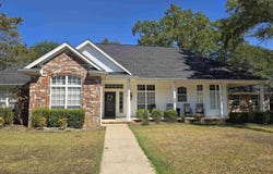 700 Prairie Creek Rd, Mena, AR 71953