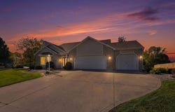 9424 Greyhawk Drive, Fort Wayne, IN 46835