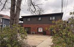 775 4th St, Beaver, PA 15009