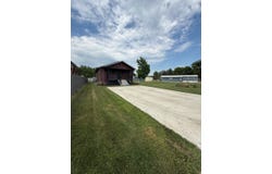 612 4th St NE, Sidney, MT 59270