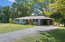 548 PROVIDENCE Loop, Oakman, AL 35579