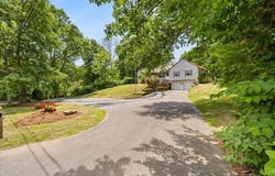 115 Springhill Ave, Bridgewater, MA 02324