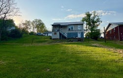 8 Whiting Ave, Glenville, WV 26351