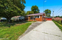 110 Vann Drive, Harriman, TN 37748
