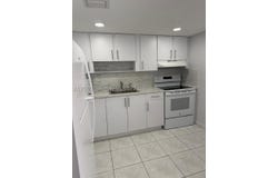 1855 W 60th St, Hialeah, FL 33012