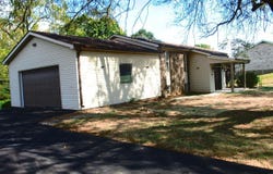 609 Foxfire Road, Elizabethtown, KY 42701