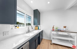 1014 Pier Ave, Santa Monica, CA 90405