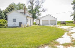 3417 Log Ave, Sheldon, IA 51201