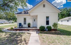 213 N Sedgwick Ave., Haven, KS 67543