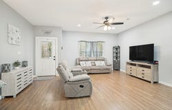 700 E Hickory Street, Kaufman, TX 75142