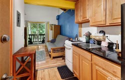 10433 Mt. Baker Highway, Deming, WA 98244