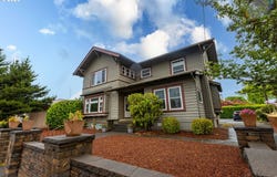 2306 3RD St, Tillamook, OR 97141