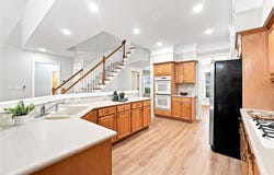 10 Hemingbrough Way, Johns Creek, GA 30022