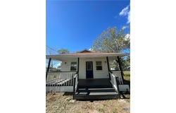 700 & 708 3rd Street, Edna, TX 77957