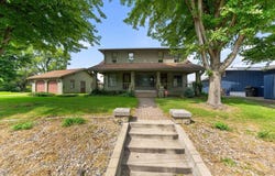 1312 E Jackson Boulevard, Elkhart, IN 46516-4417