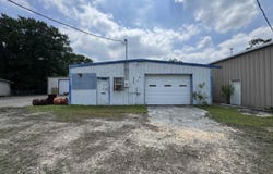 2949 Main Ave, Groves, TX 77619