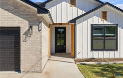15974 Charlya Drive, Temple, TX 76502