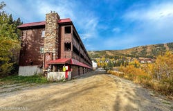 8754 Schweitzer Mountain Rd, Sandpoint, ID 83864