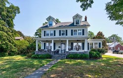 455 Riverside Drive, Portsmouth, VA 23707
