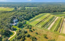 29 Llewellyn Way, Edgartown, MA 02539