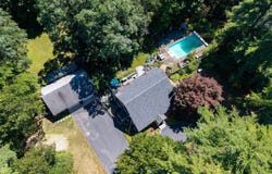 26 Mast Road, Lee, NH 03861