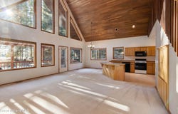 608 Meadowlark Ln, Sandpoint, ID 83864