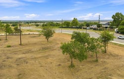 101 Sunflower Cir, Kyle, TX 78640