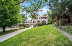 119 Richards St, IowaCity, IA 52246