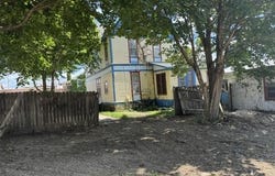 410 S 1st Street, Guttenberg, IA 52052