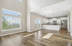 1056 S ASPEN Pl E, Provo, UT 84606