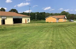 7562 Crab Thicket Rd, Gloucester, VA 23061
