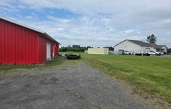 5745 Sneller Rd, Brewerton, NY 13029
