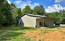 40 Presley Loop, Golconda, IL 62938