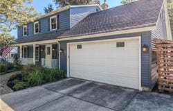 10027 Peachtree Drive, Strongsville, OH 44149