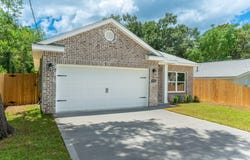 703A Brock Avenue, Crestview, FL 32539